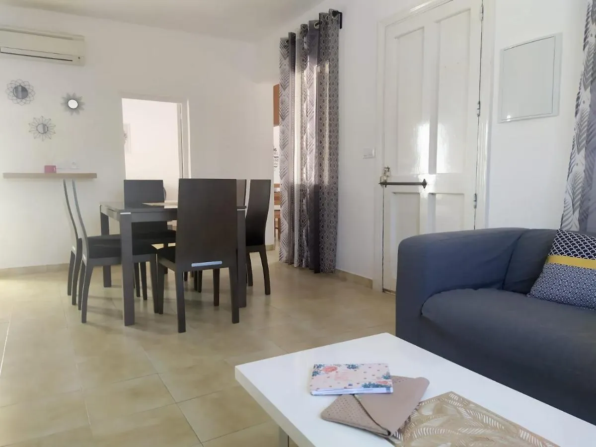 Дом отдыха Hermosa Casa Con Piscina Cerca De La Playa De Punta Prima Испания
